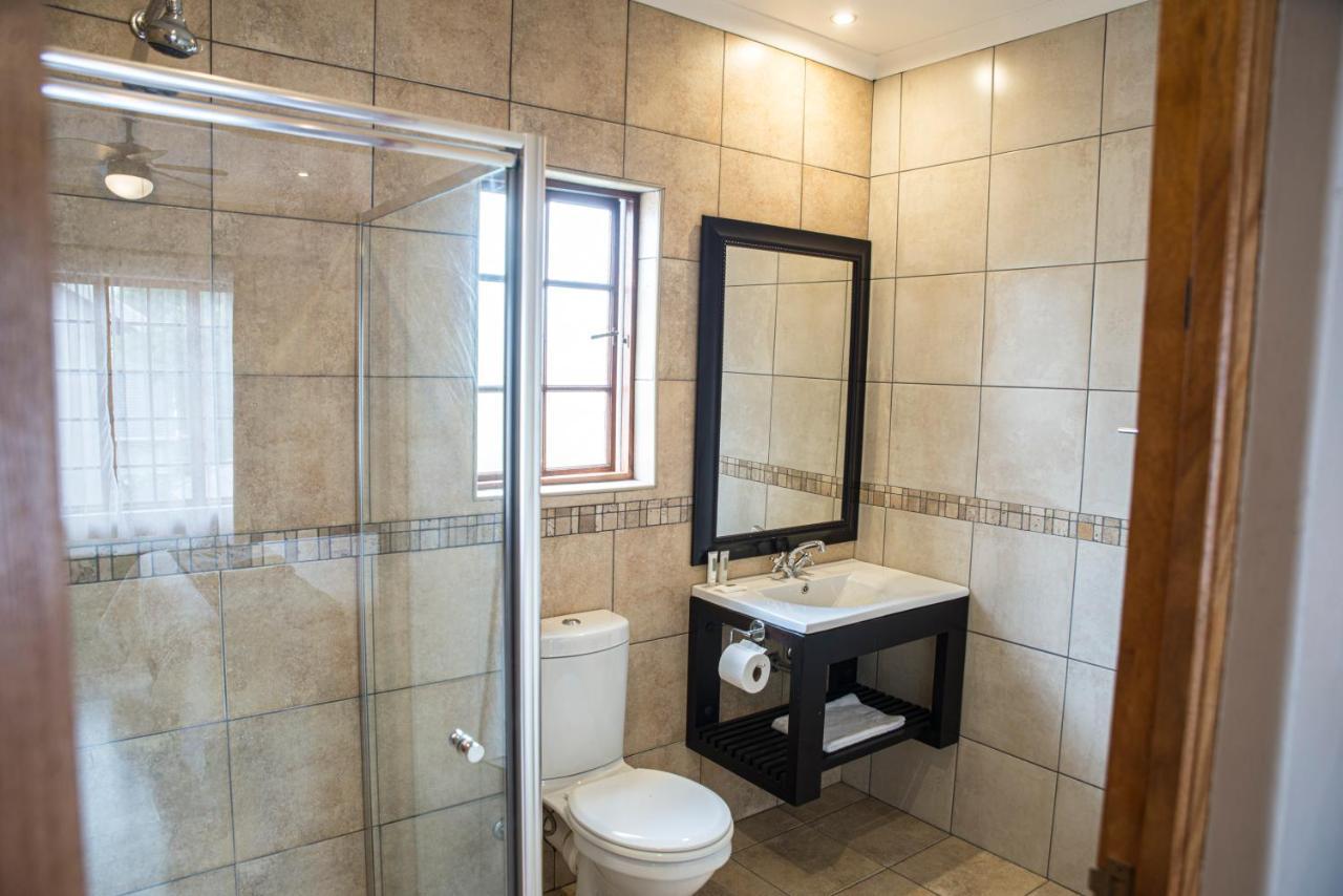 Ruth Avenue Guest House Идънвейл Екстериор снимка